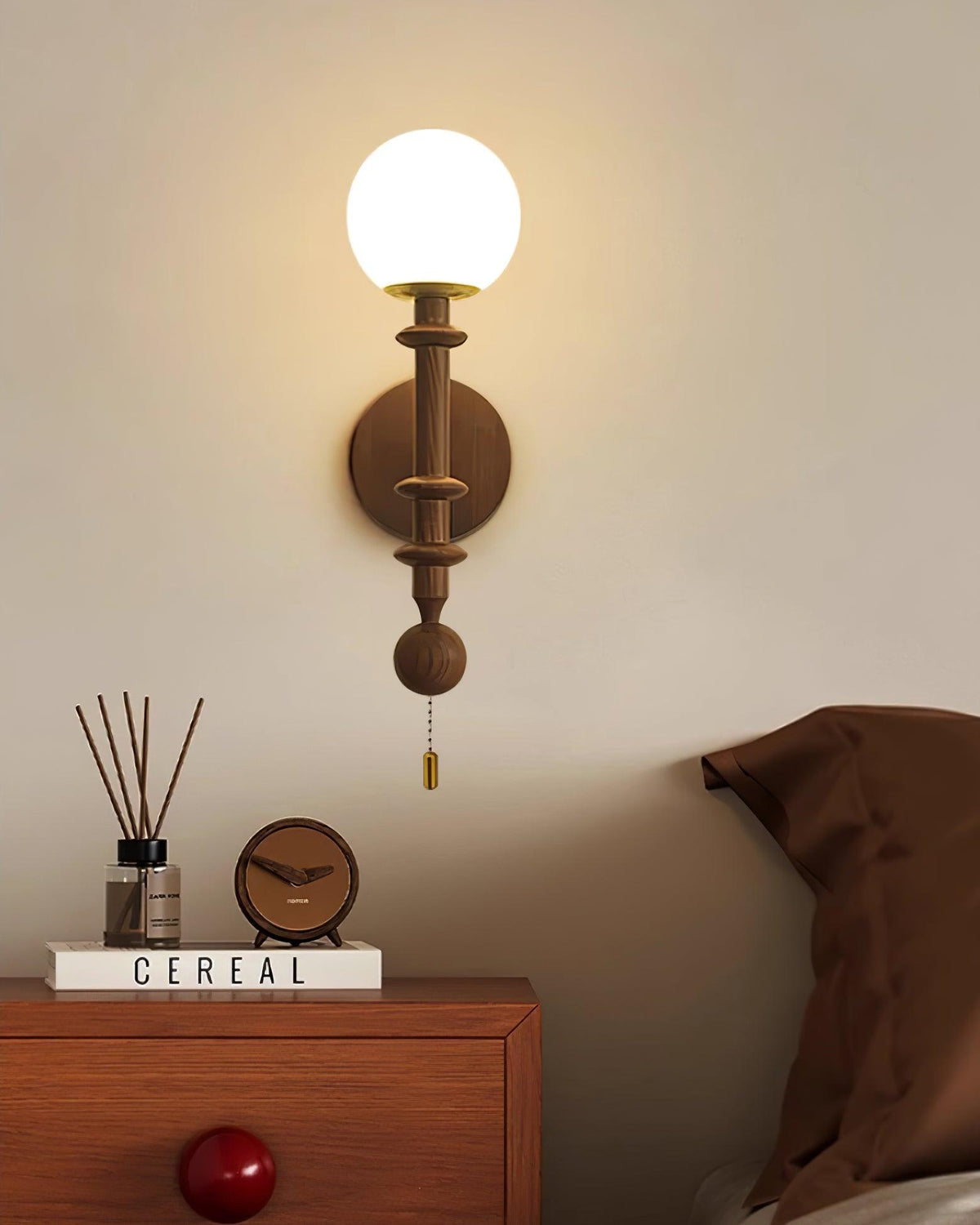 Velno Wall Lamp