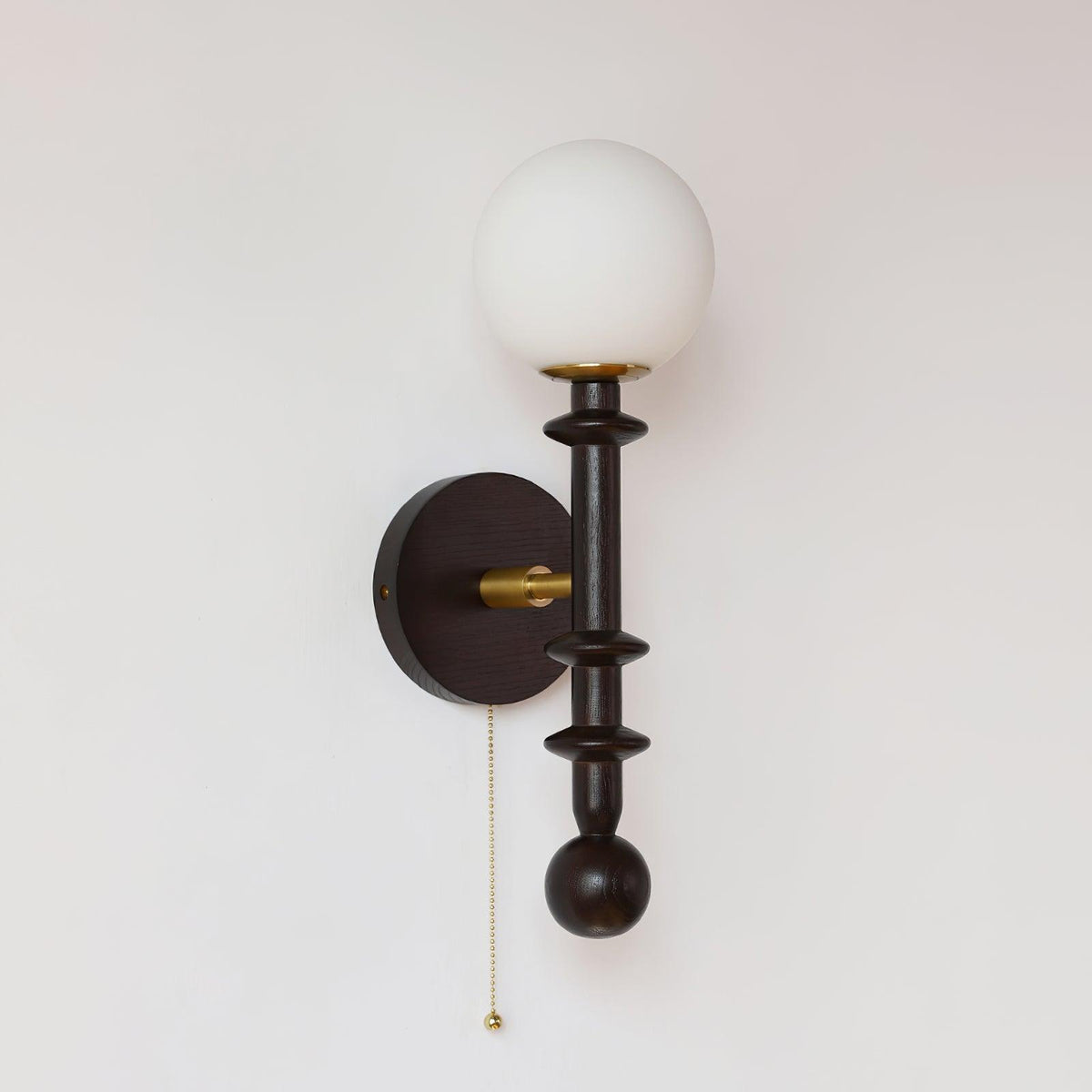 Velno Wall Lamp
