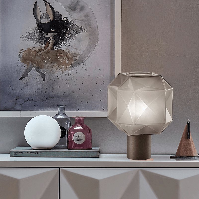 Veylin Table Lamp