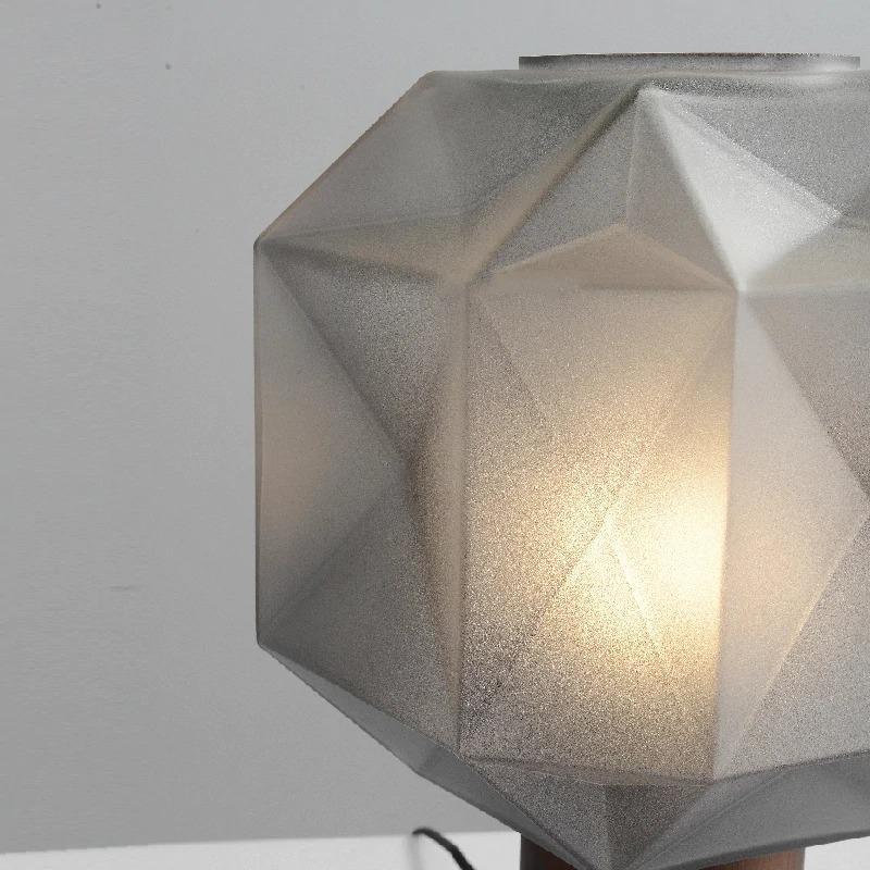 Veylin Table Lamp