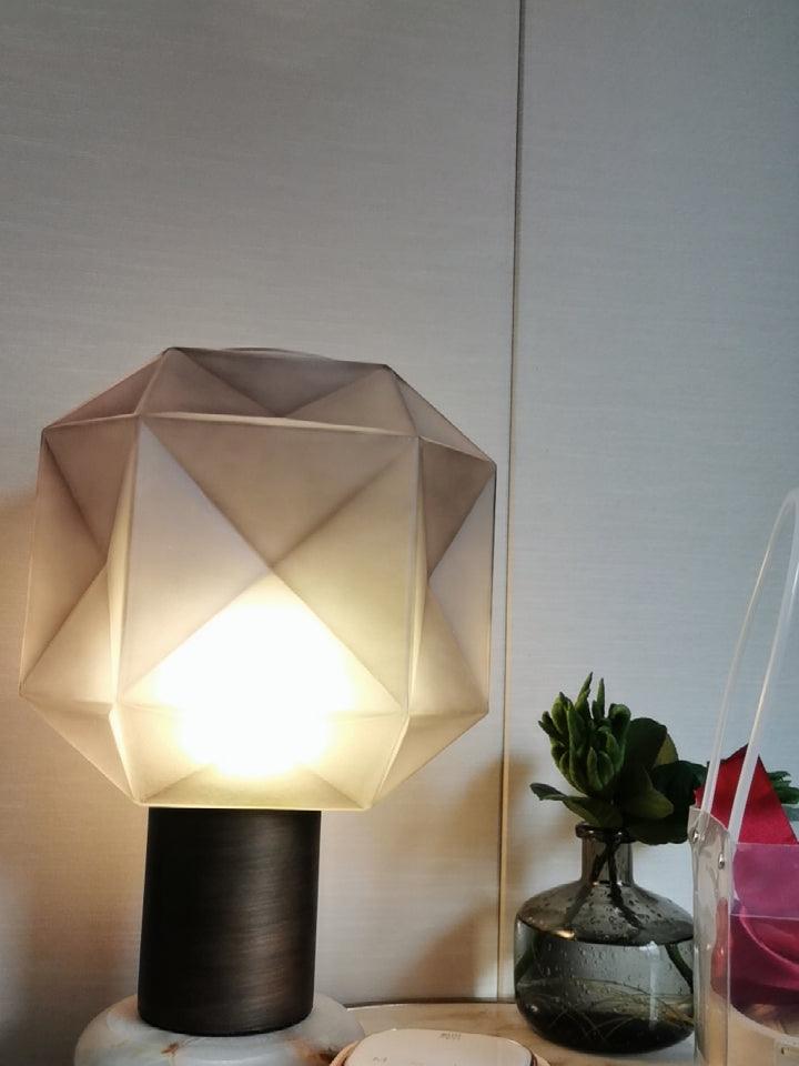 Veylin Table Lamp
