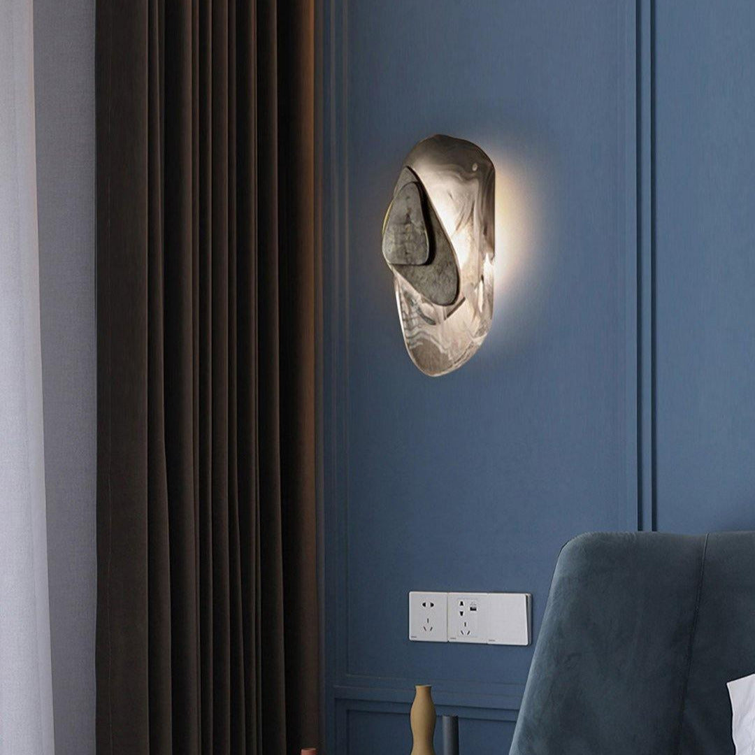 Wuvitos Artistic Black Glass Wall Lamp