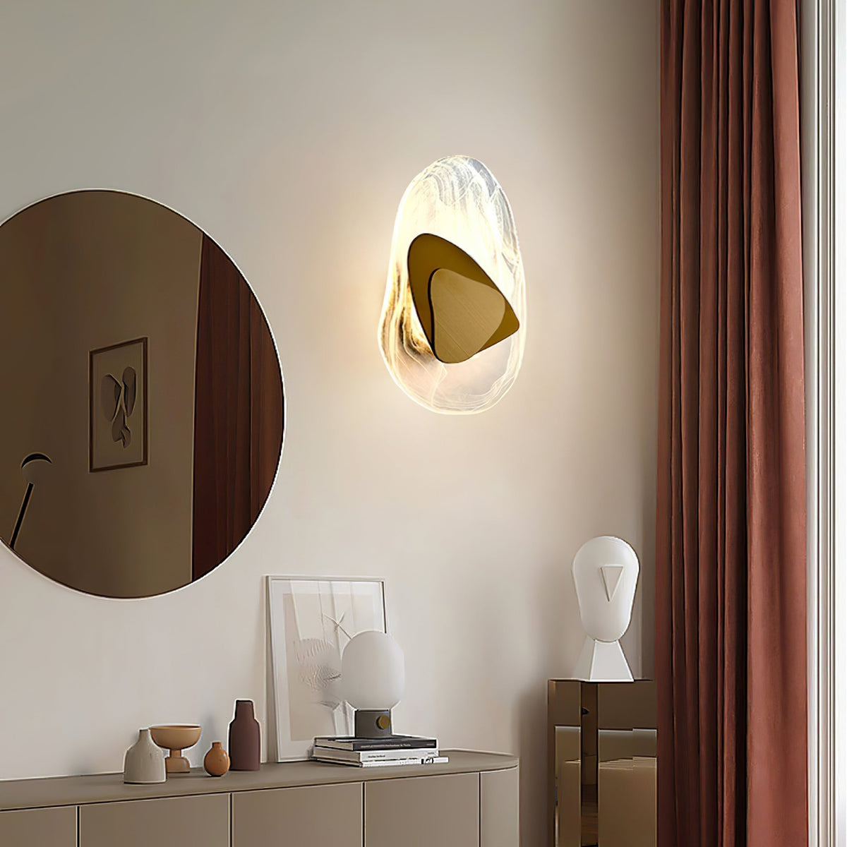 Wuvitos Artistic Black Glass Wall Lamp