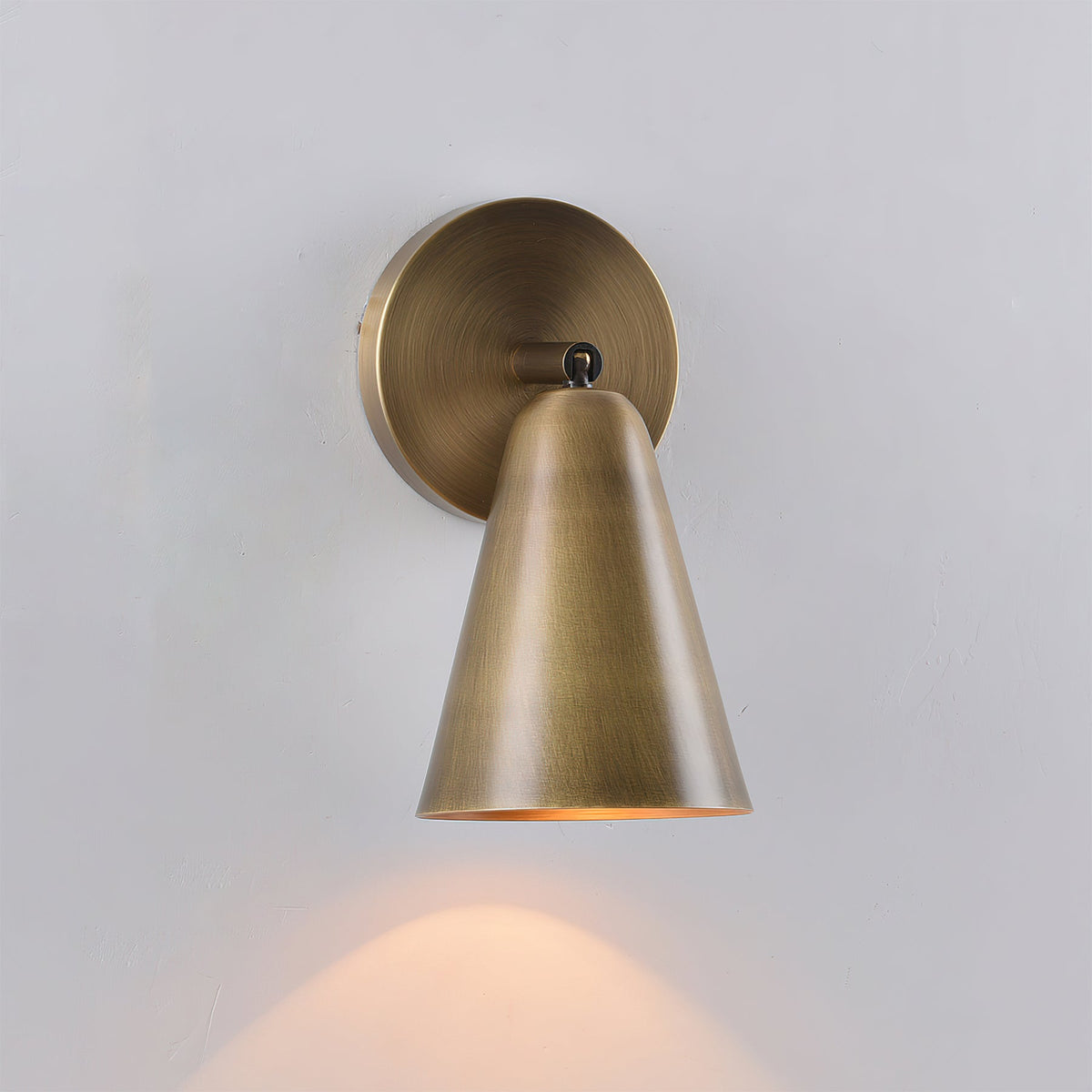 Mirisenne Swivel Sconce