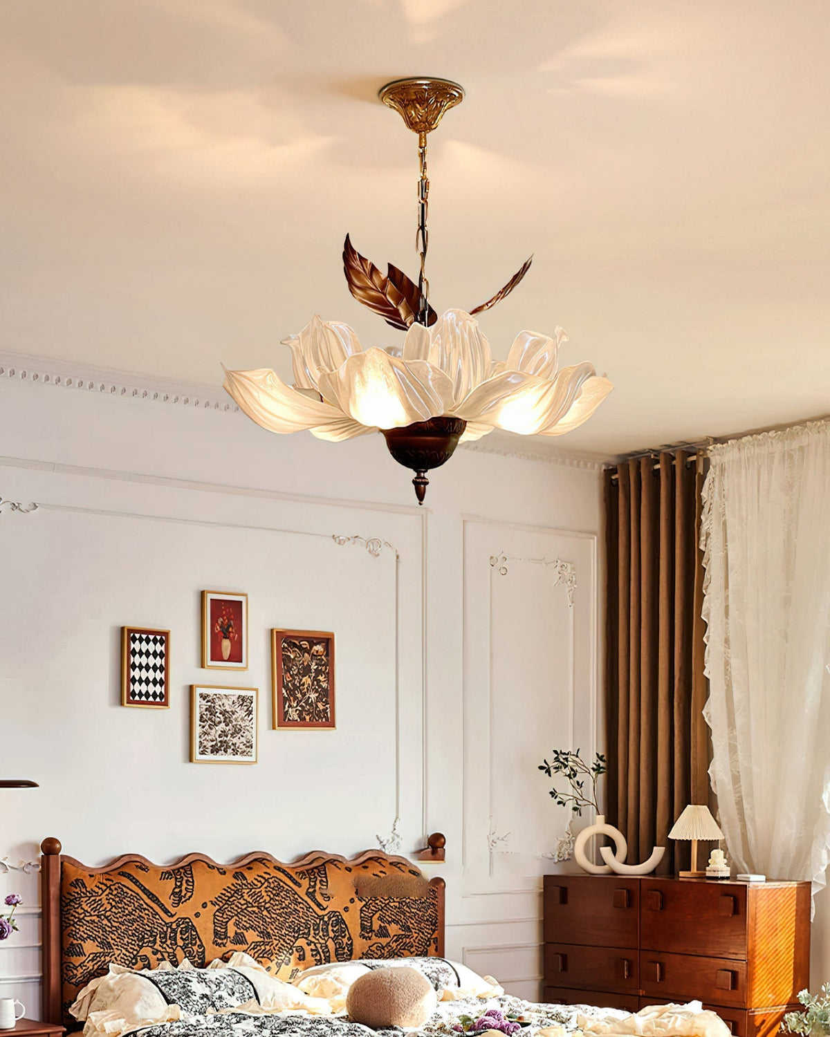Soranena Bloom Chandelier