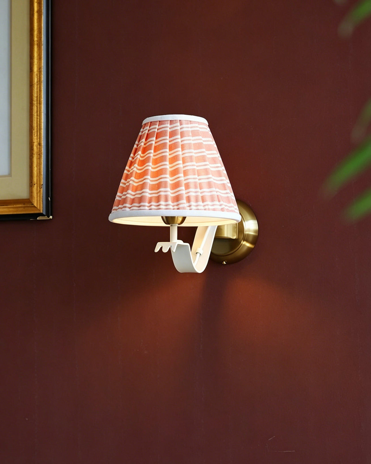 Terioraya Wall Sconce