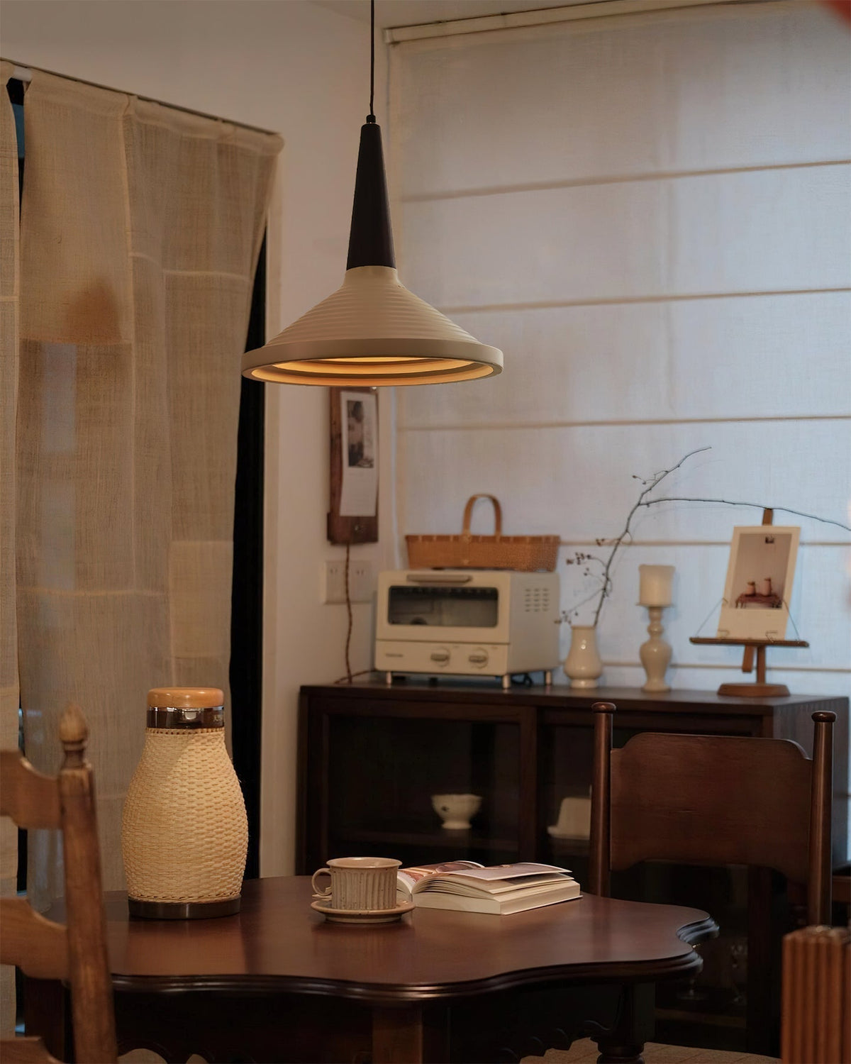 Kianth Pendant Light