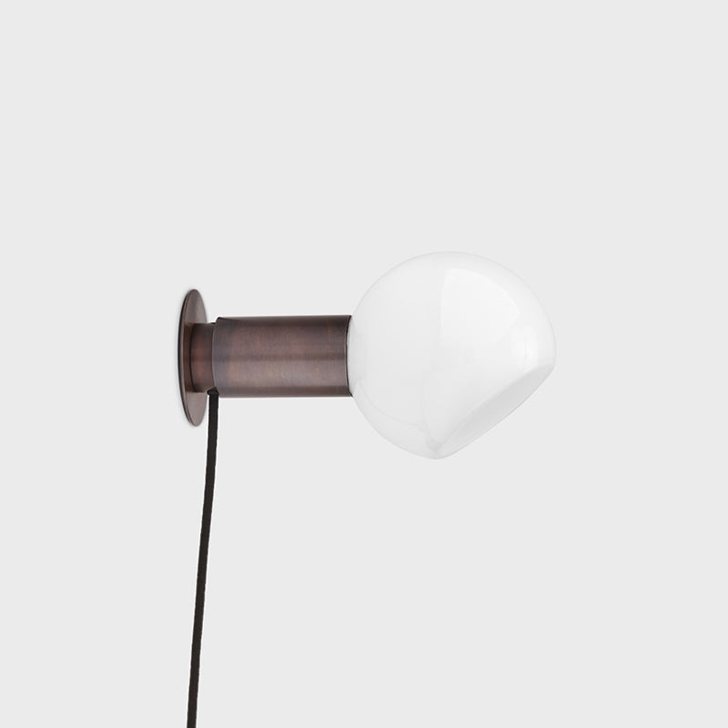 Veloielle Wall Lamp