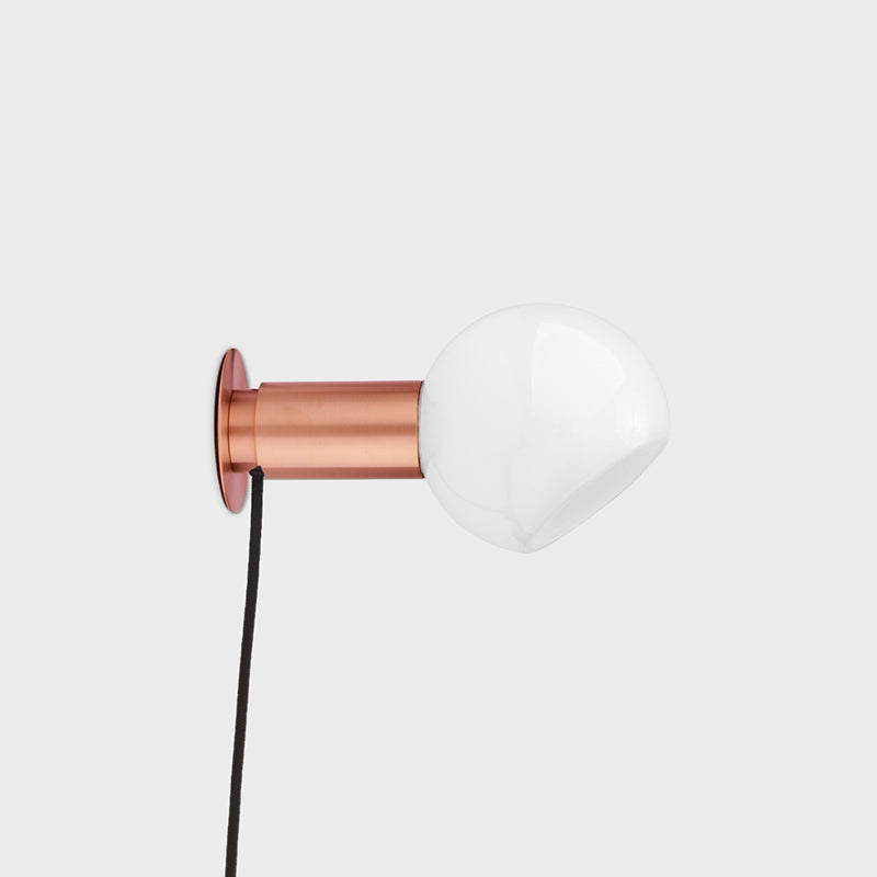 Veloielle Wall Lamp