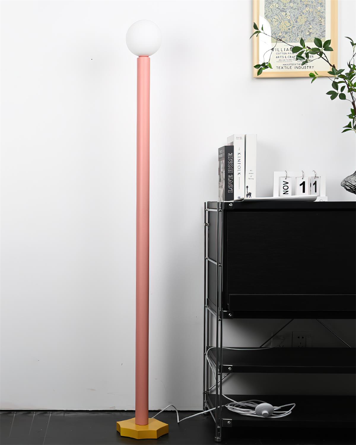 Selaeria Dotline Floor Lamp