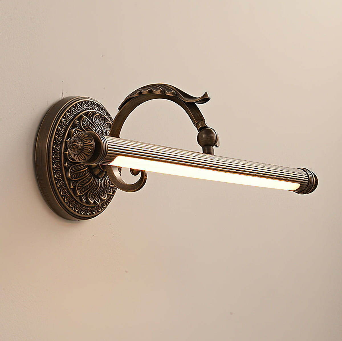 Oriinora Brass Wall Sconce