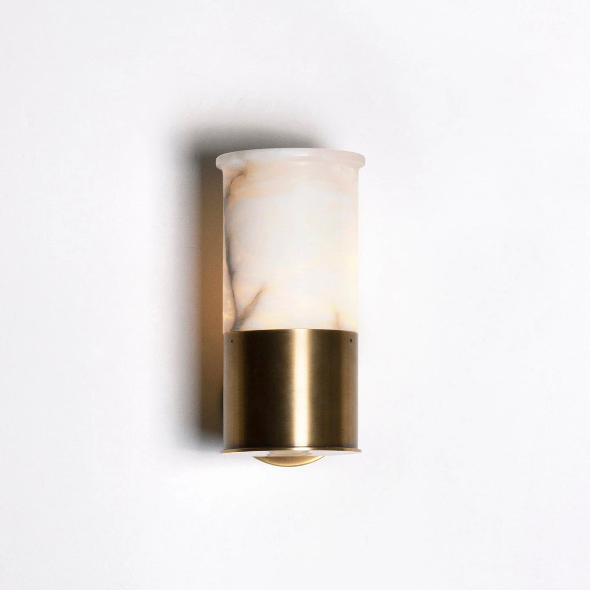 Thalvian Alabaster Wall Lamp