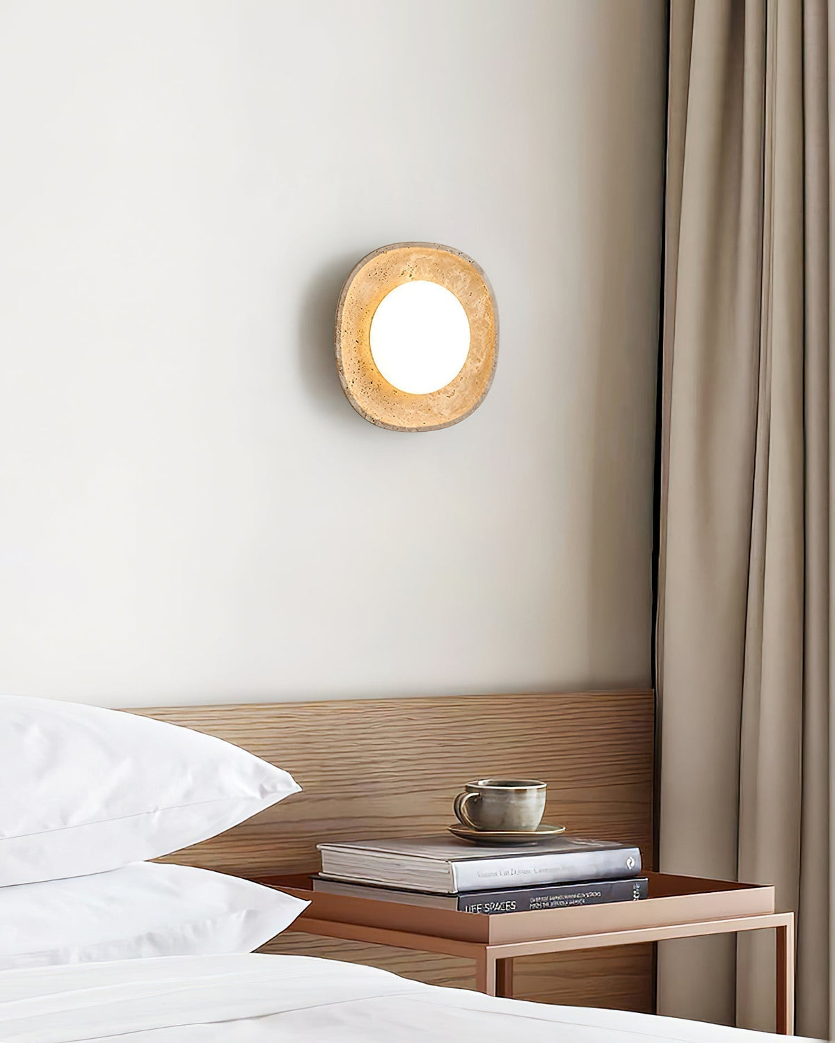 Pietra Wall Lamp