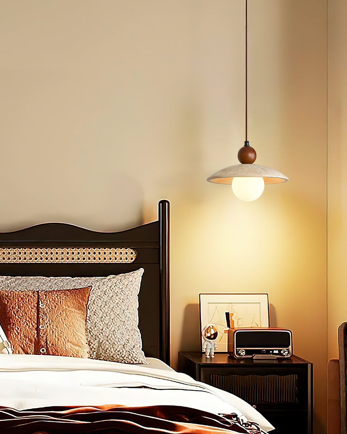 Orelarelle Pendant Light