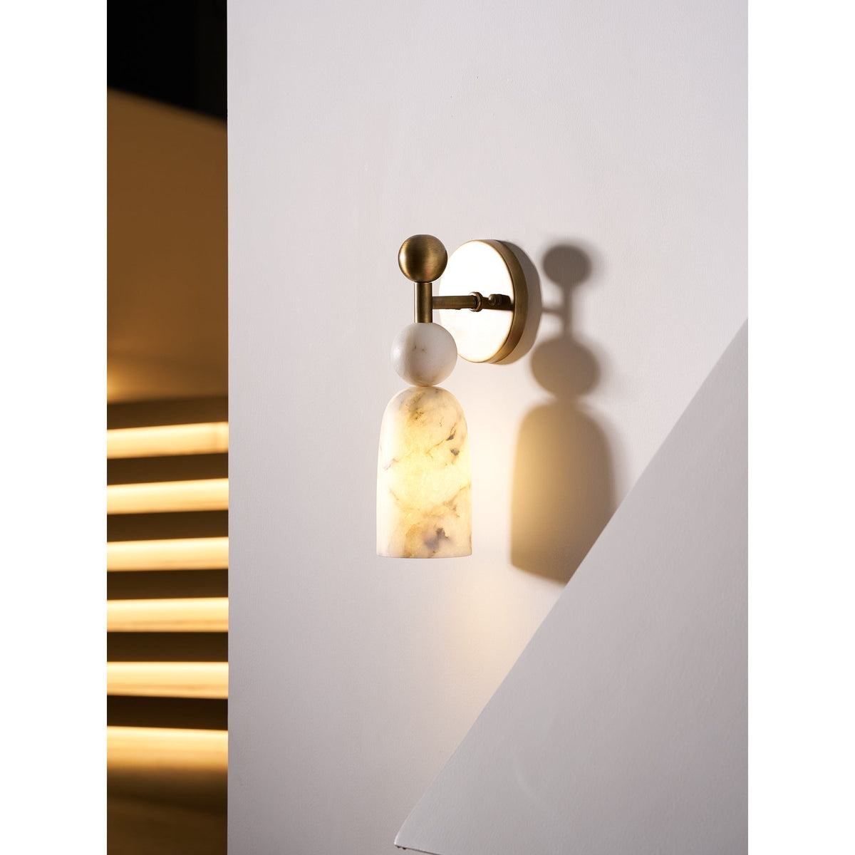 Serafin Alabaster Wall Lamp