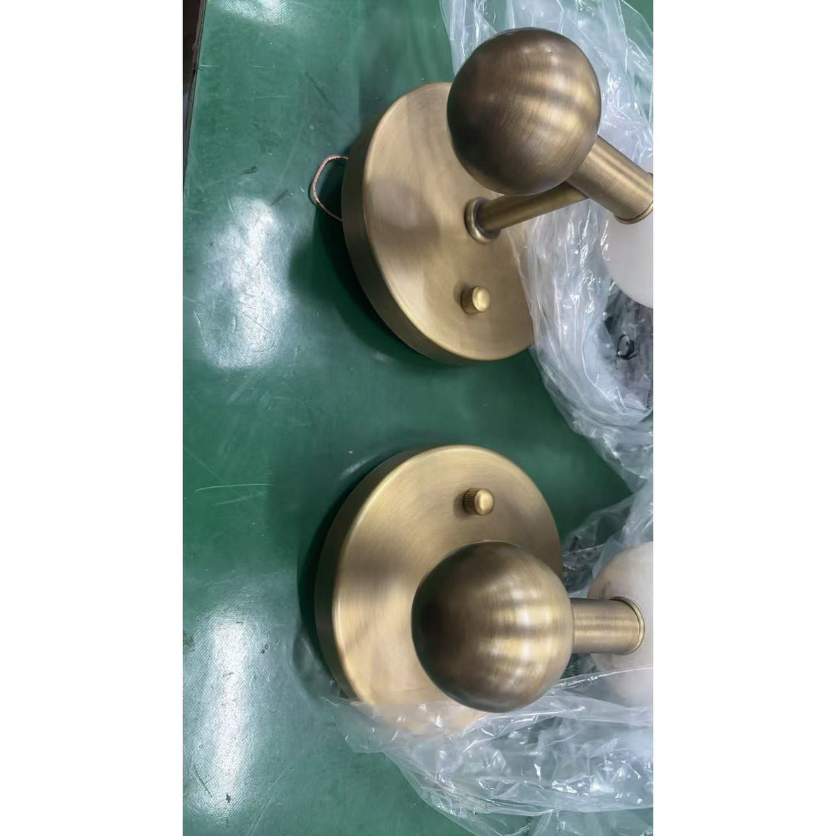 Serafin Alabaster Wall Lamp