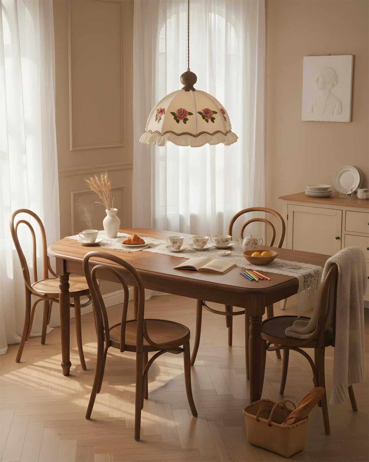 Lady Pendant Lamp