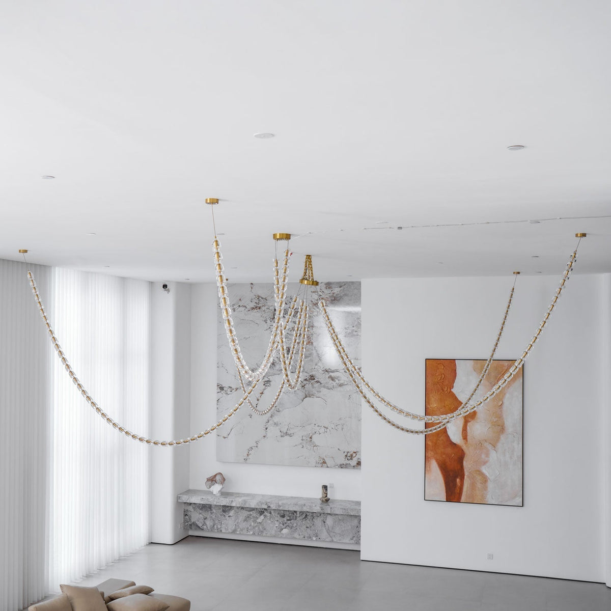 Nexus Gold Crystal Chandelier - 元字段测试