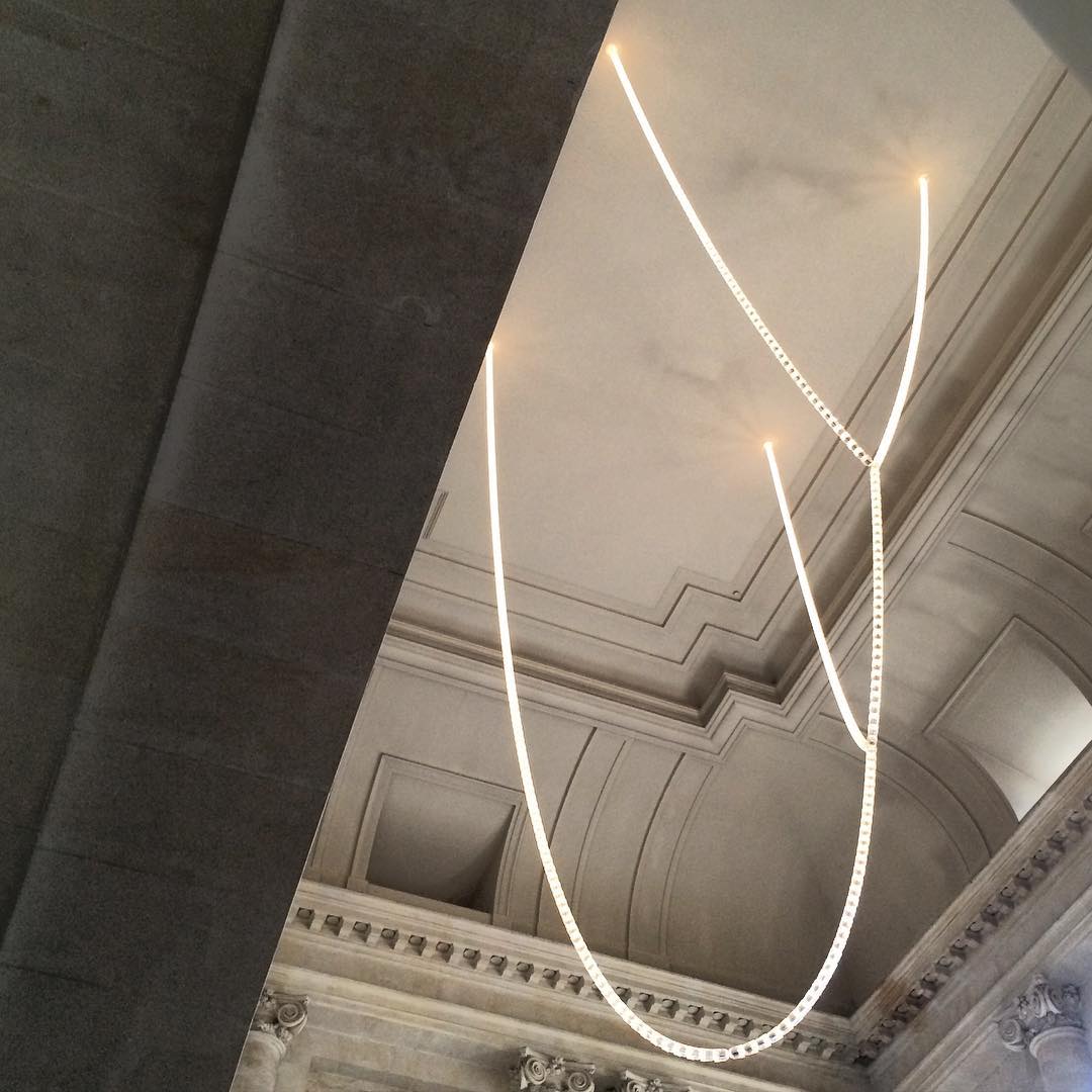 Nexus Gold Crystal Chandelier - 元字段测试