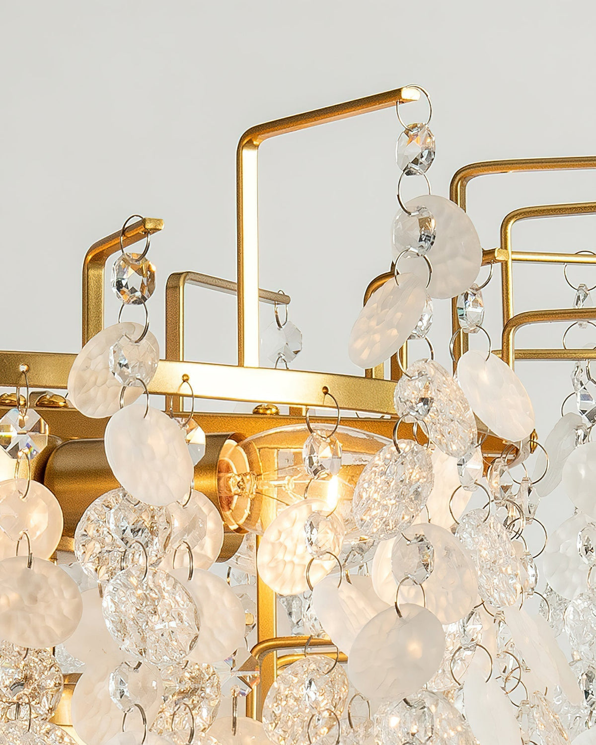 Lucivelle Chandelier