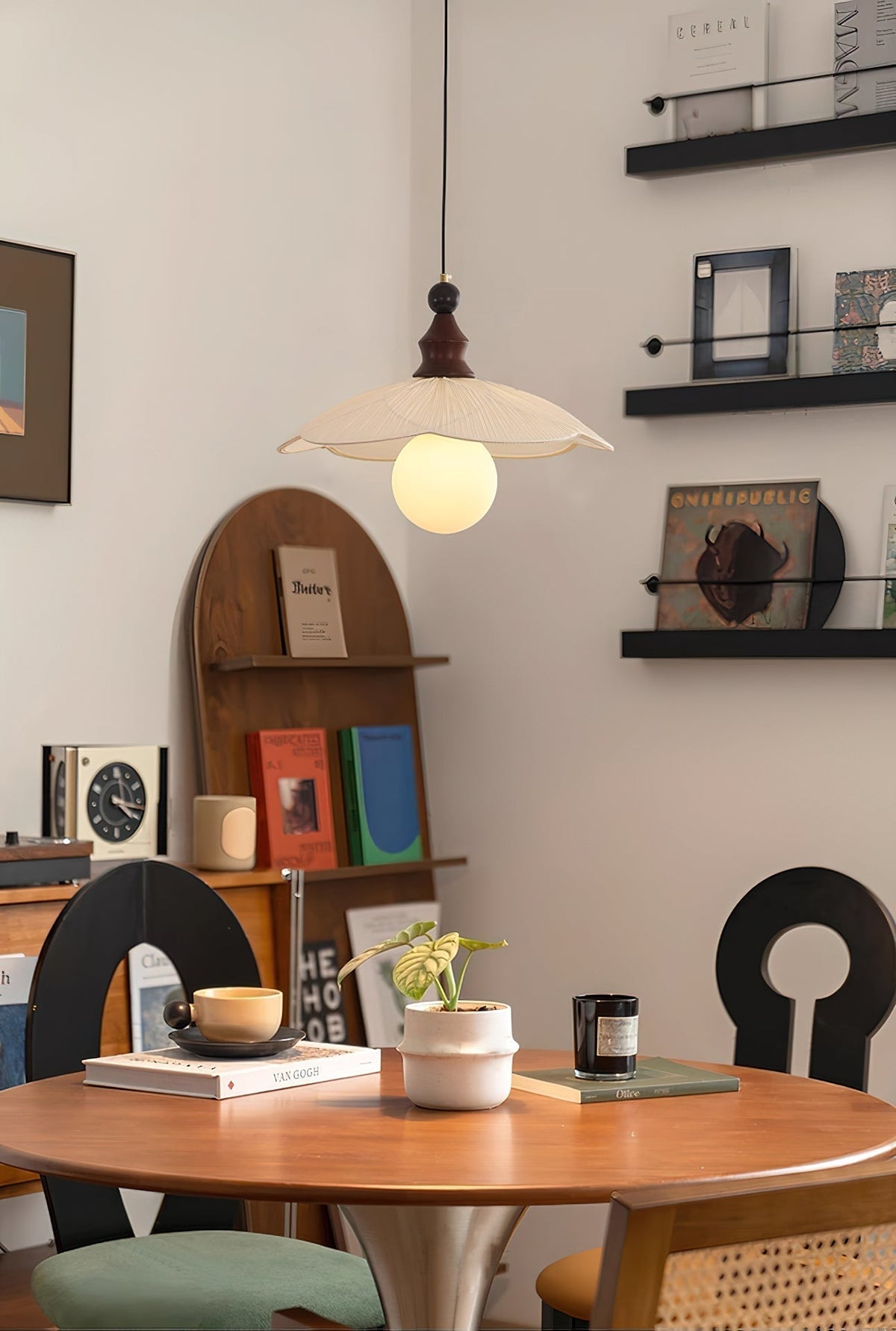 Bellorine Pendant Light