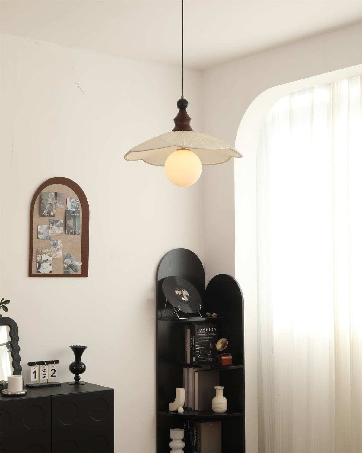 Bellorine Pendant Light