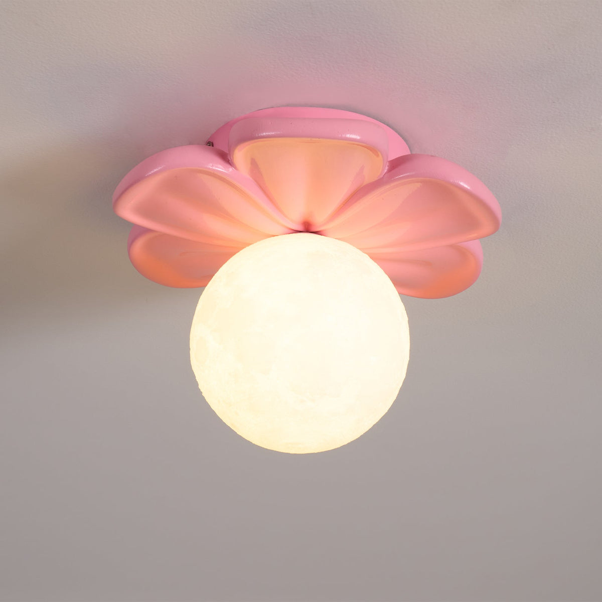 Rivelaya Ceiling Lamp
