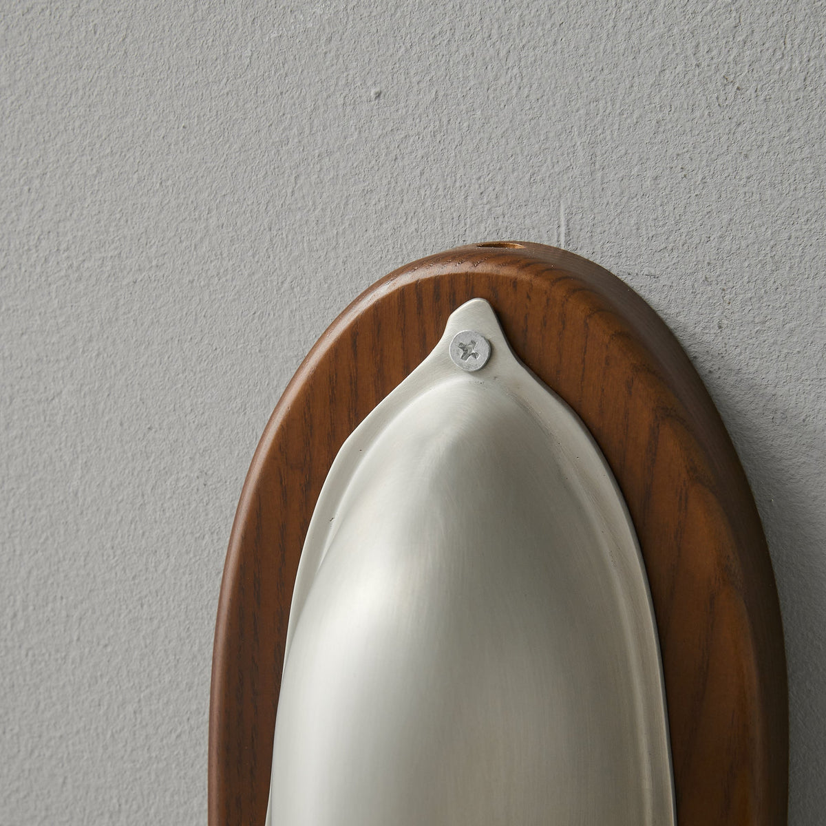 Aurev Ovale Wall Lamp