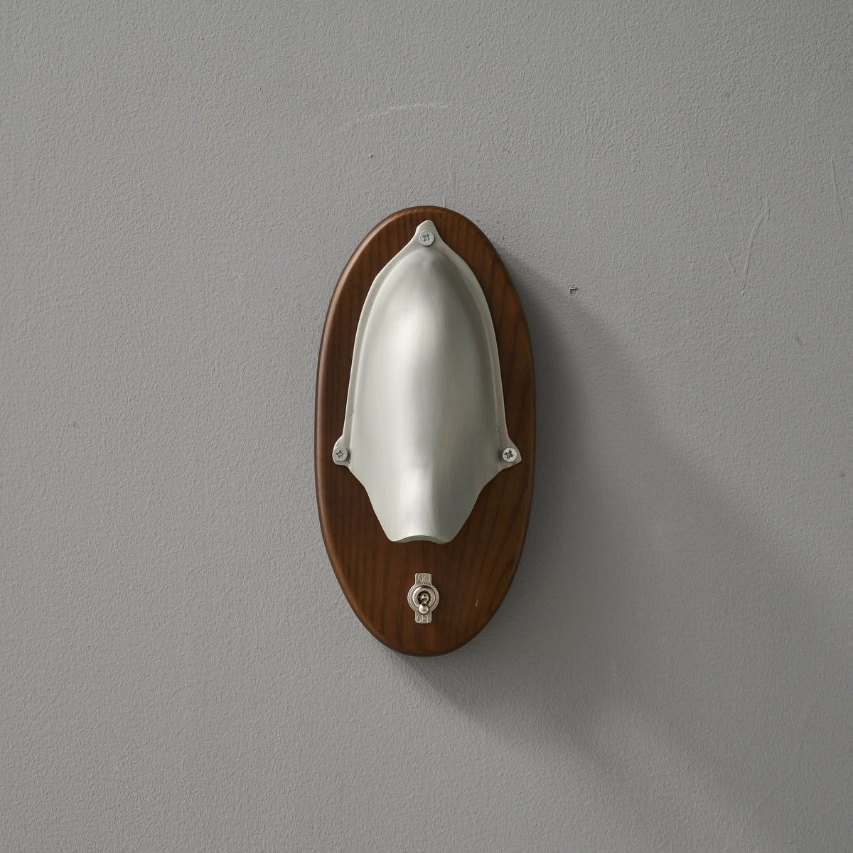 Aurev Ovale Wall Lamp
