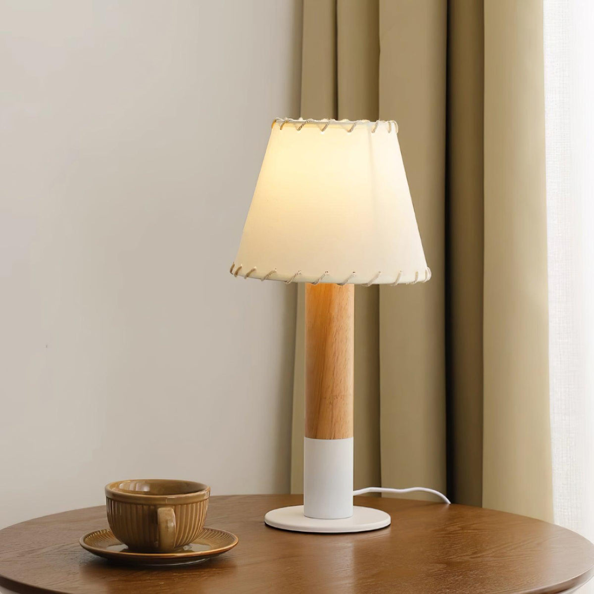 Virainina Table Lamp