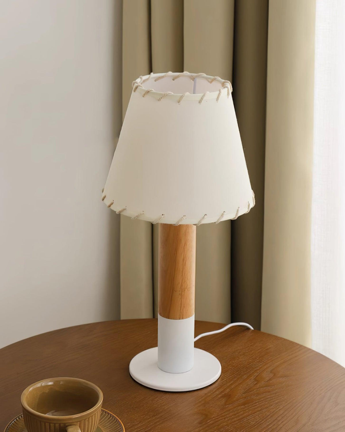 Virainina Table Lamp