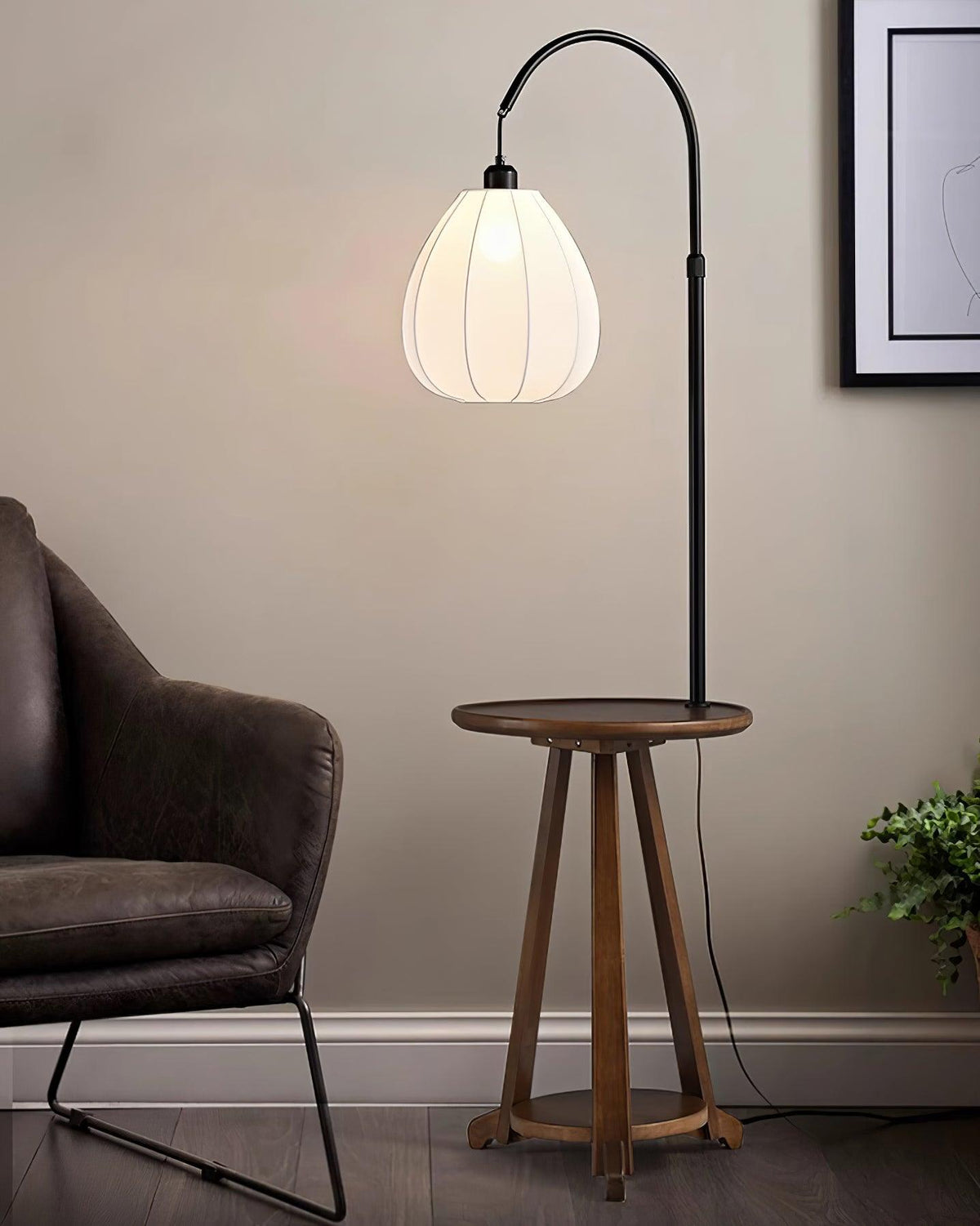 Oreloriella Floor Lamp