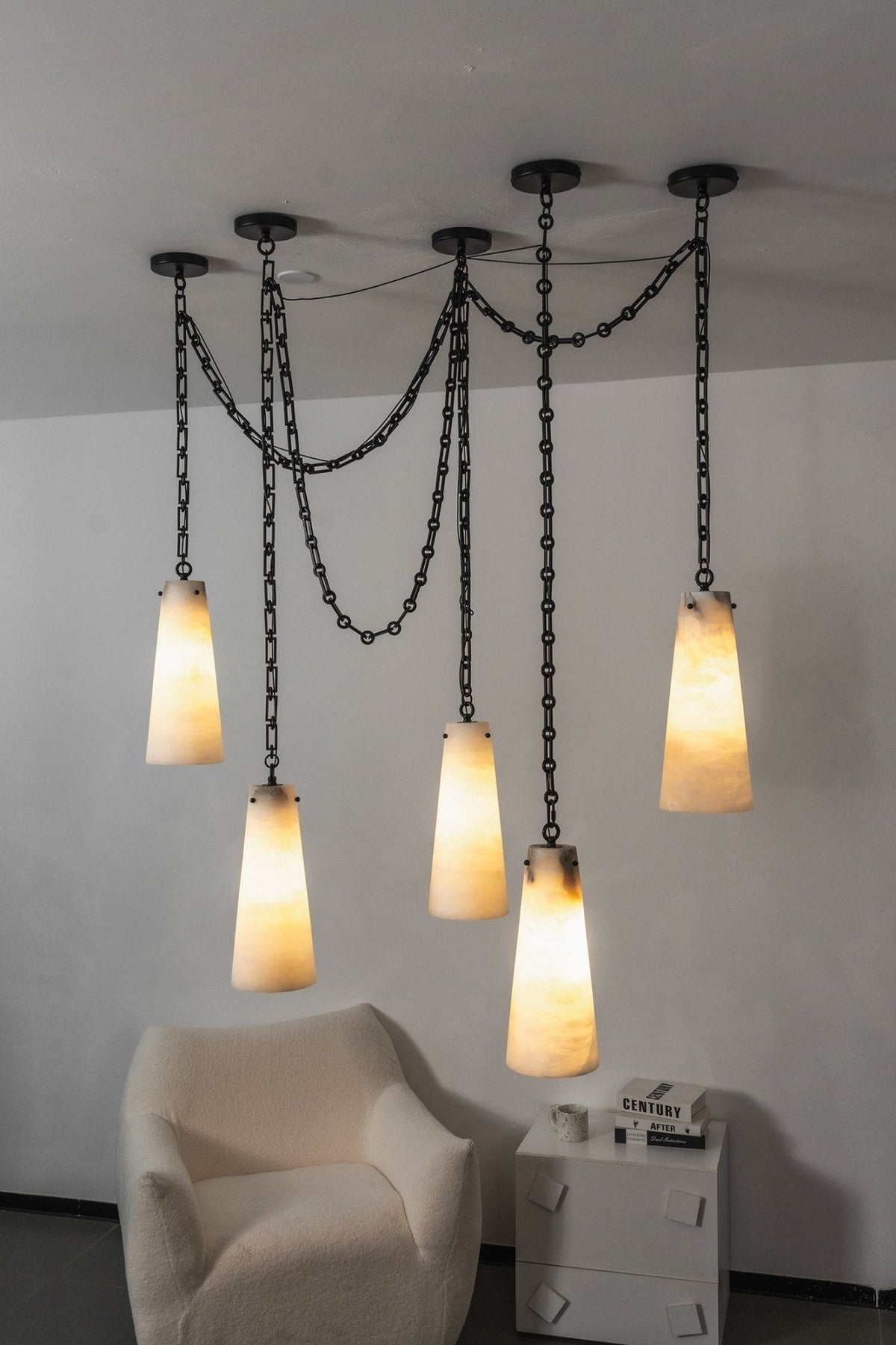 Teriisira Industrial Cascade Chain Chandelier