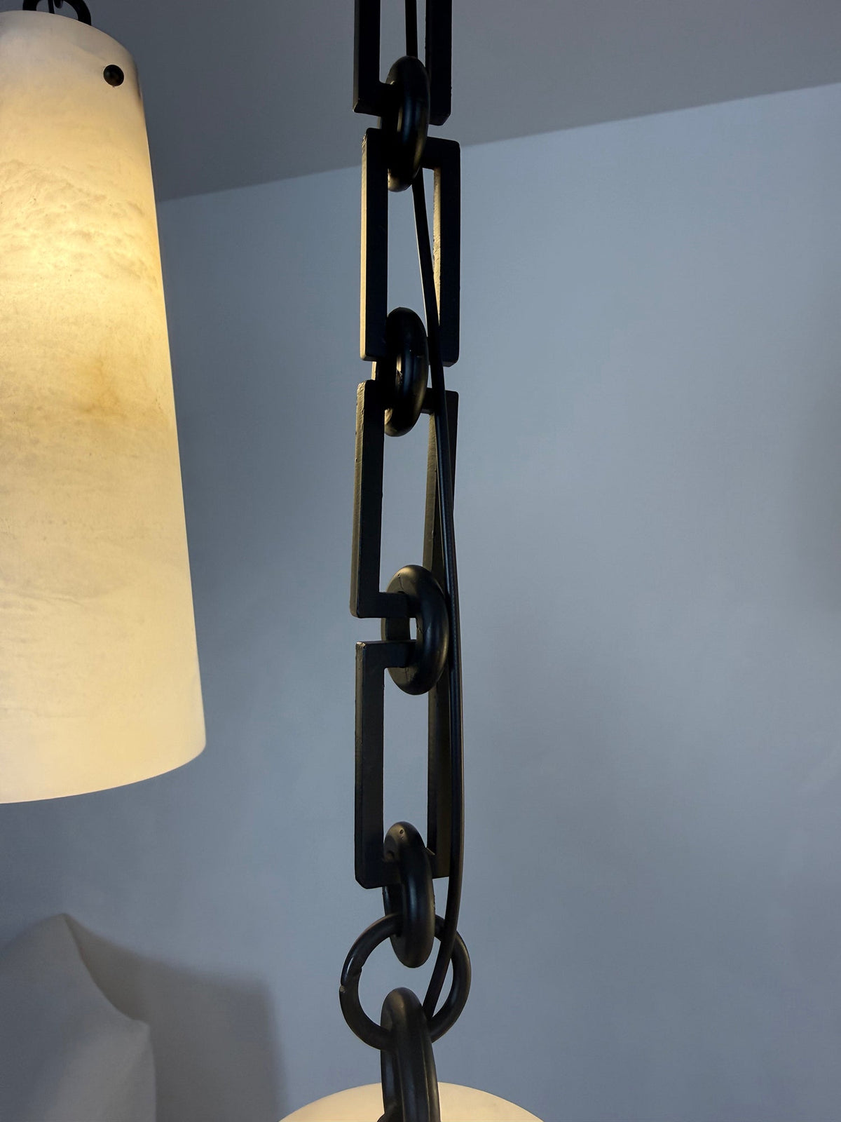 Teriisira Industrial Cascade Chain Chandelier
