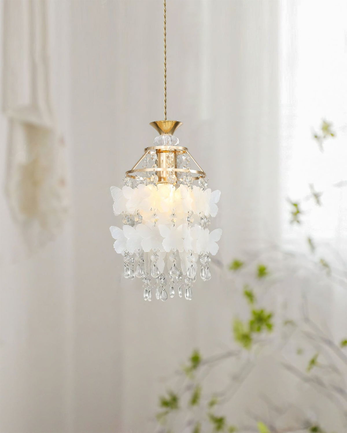 Papiliane Pendant Light