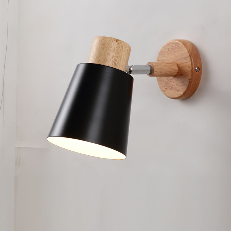 Torvian Wall Lamp
