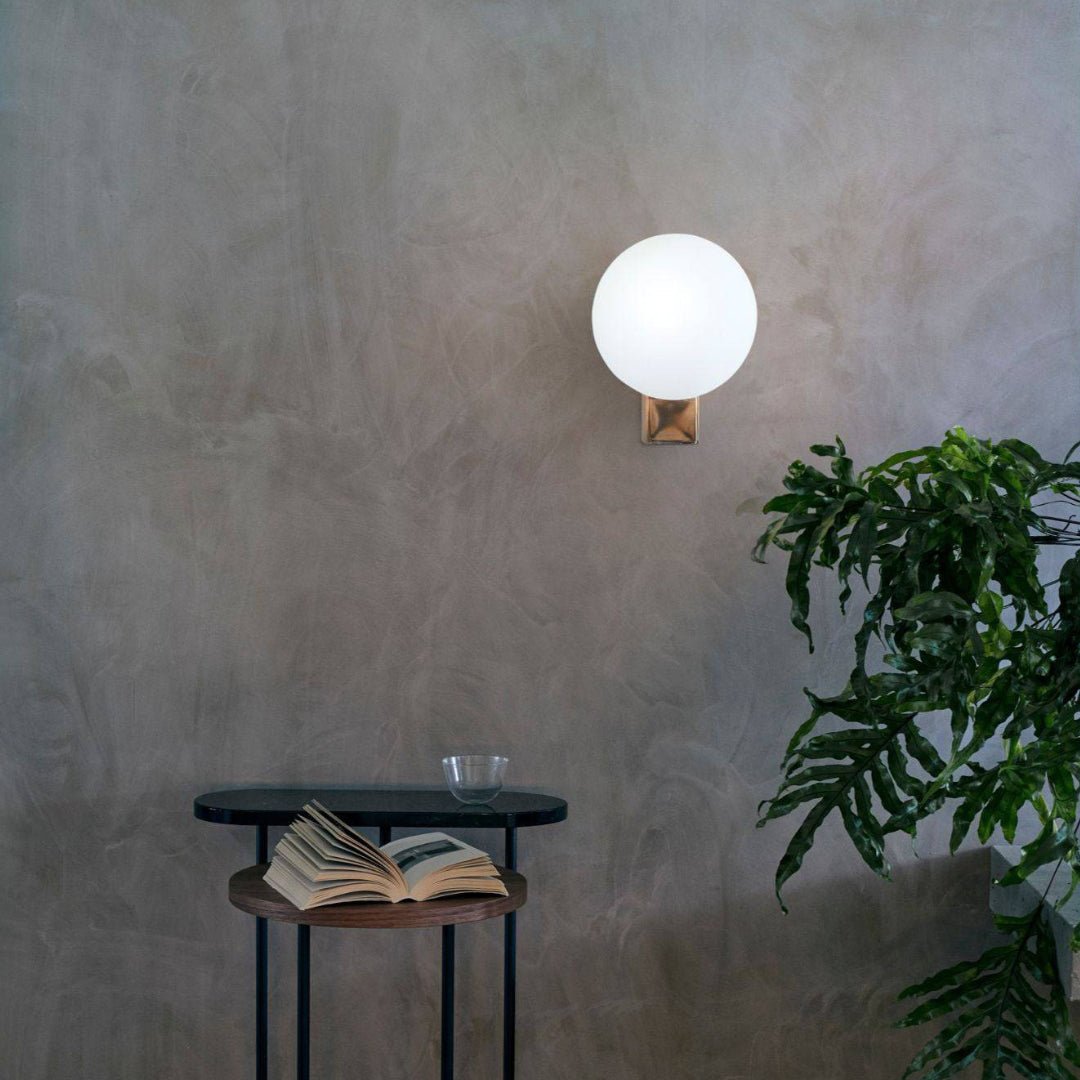 Vantheir Wall Lamp