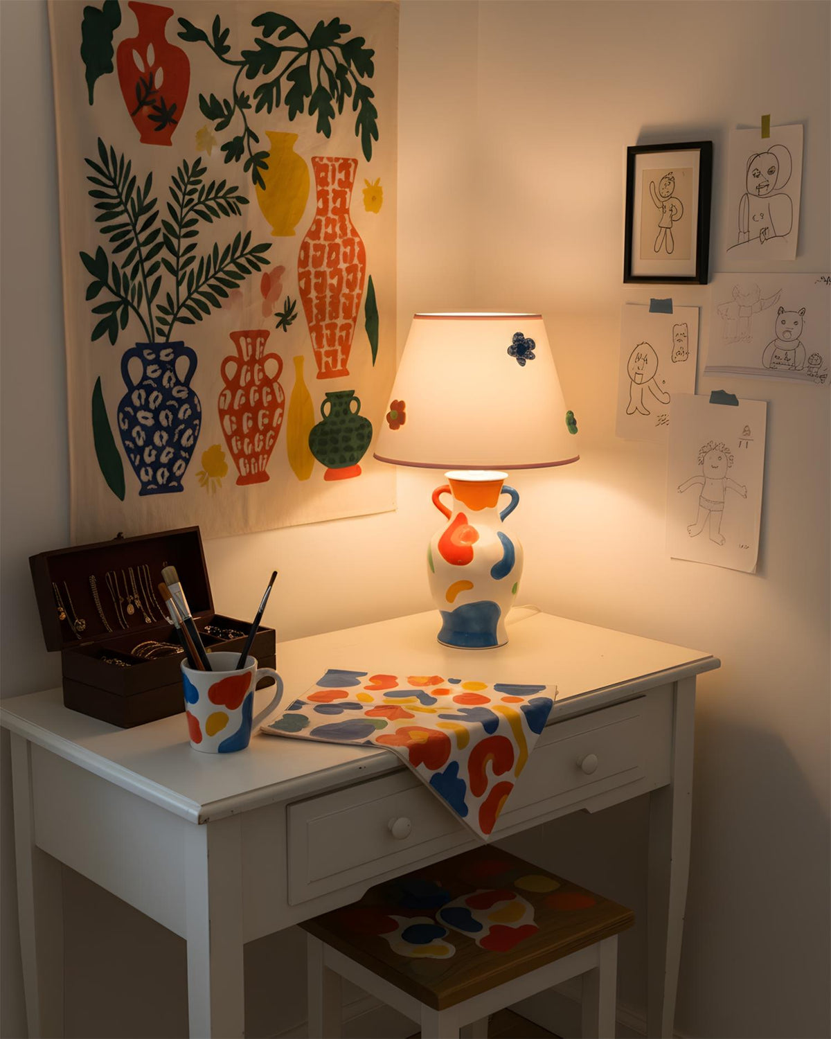 Aveninella Table Lamp
