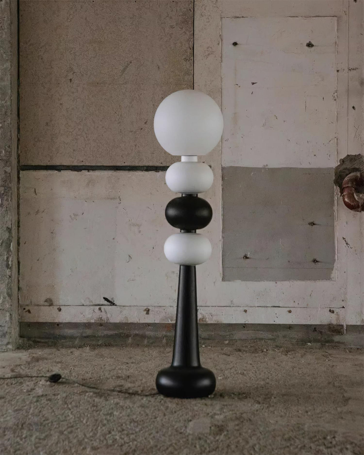 Totem Floor Lamp