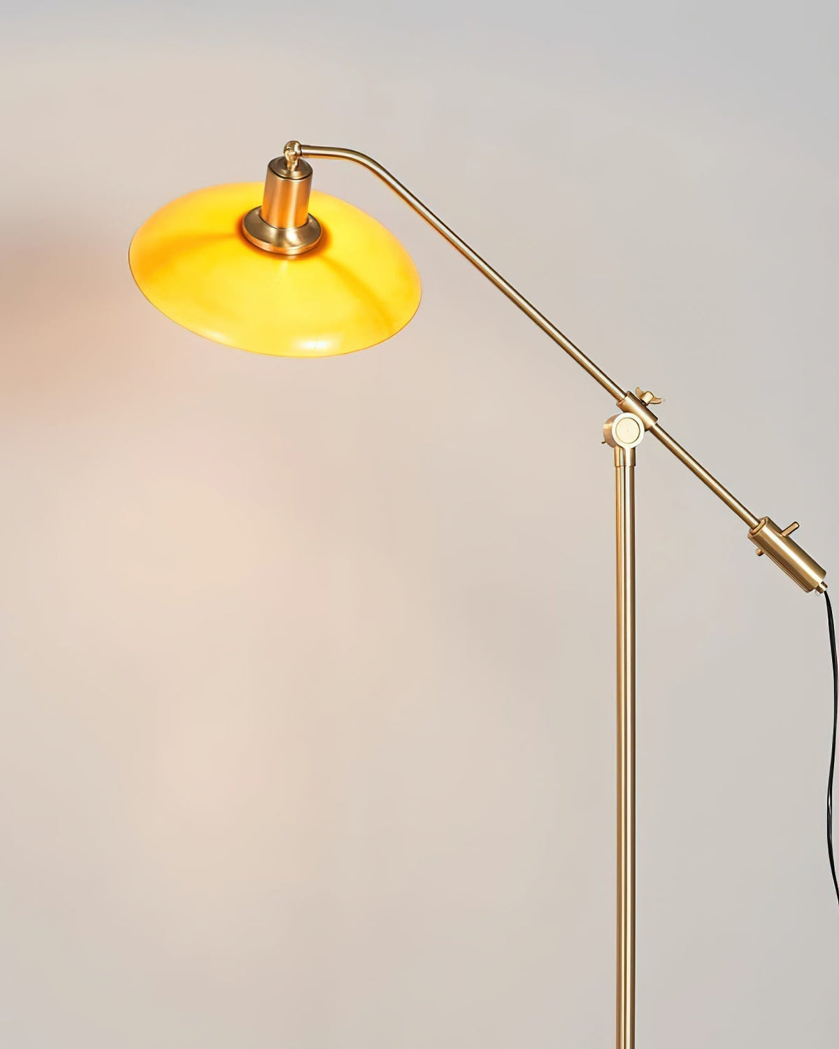 Rivalette Floor Lamp