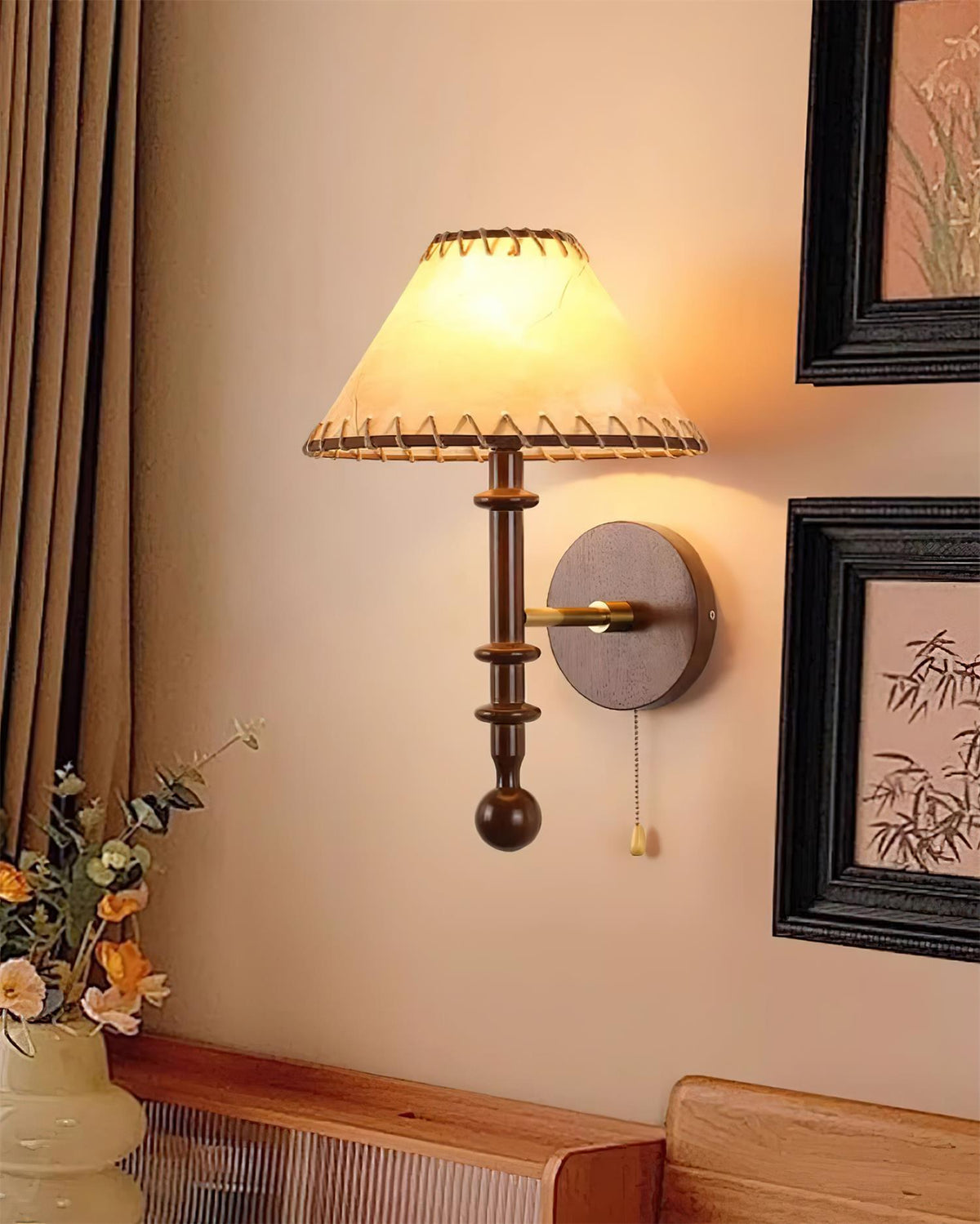 Seloiella Wall Lamp