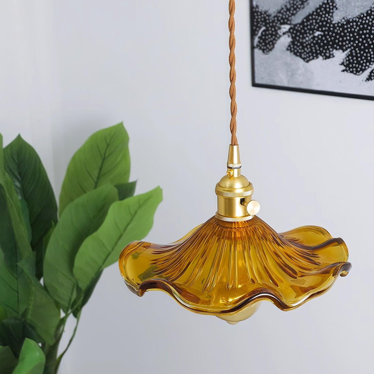 Mirarise Pendant Light