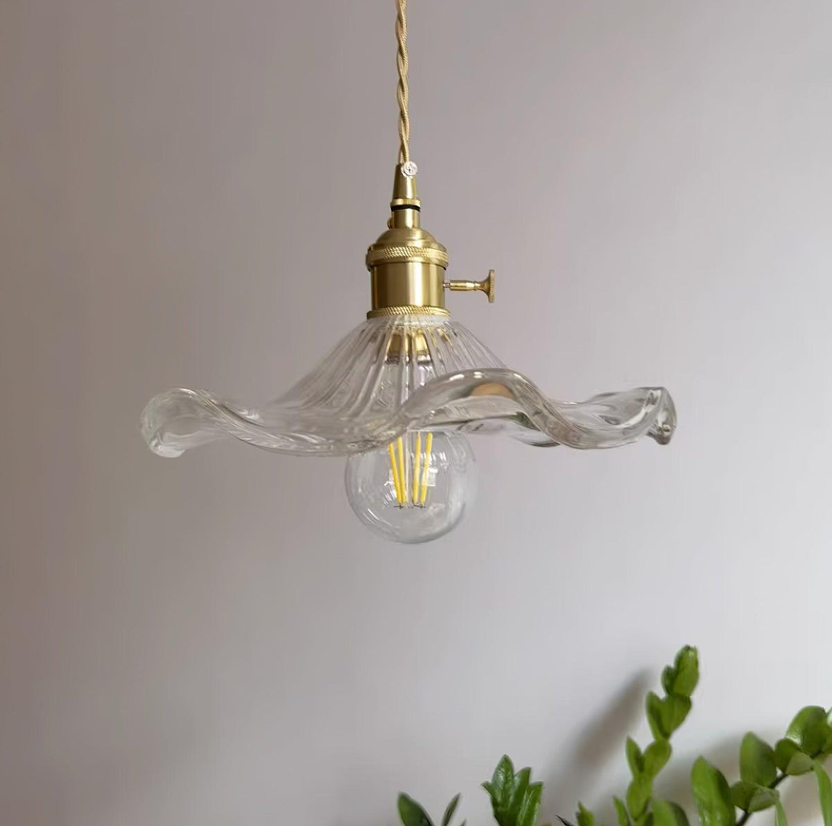 Mirarise Pendant Light