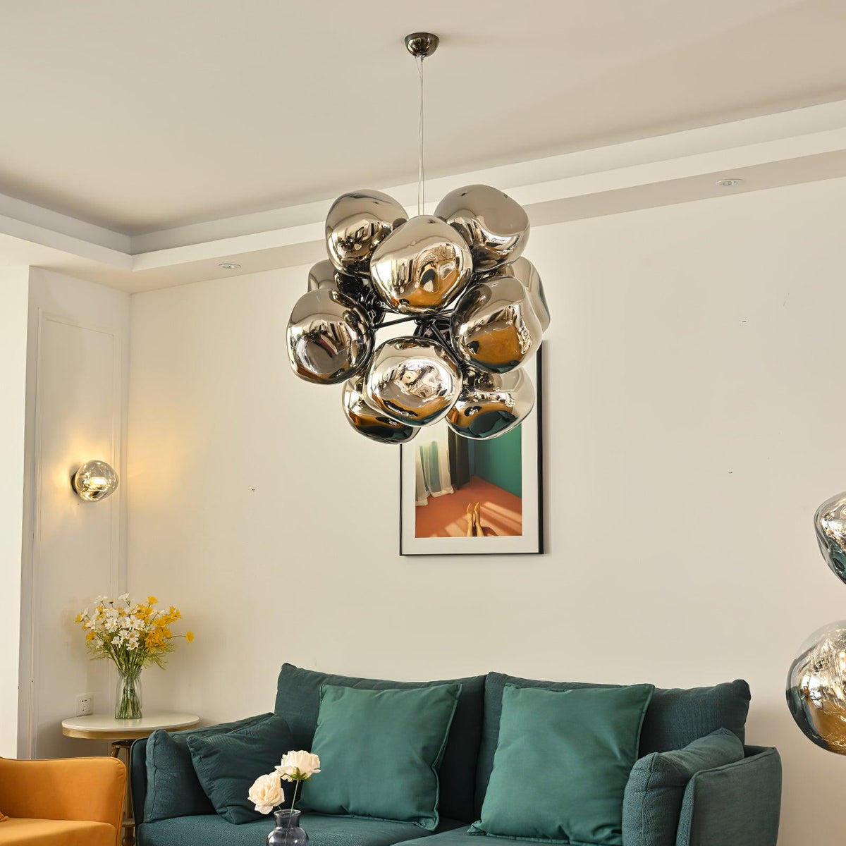 Esola Pendant Light