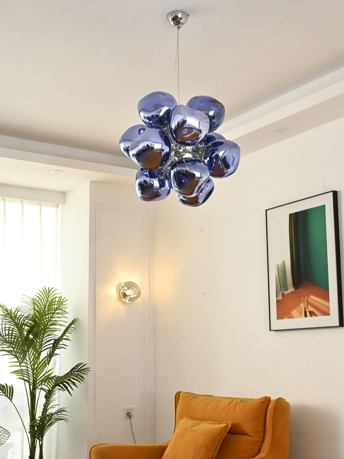 Esola Pendant Light