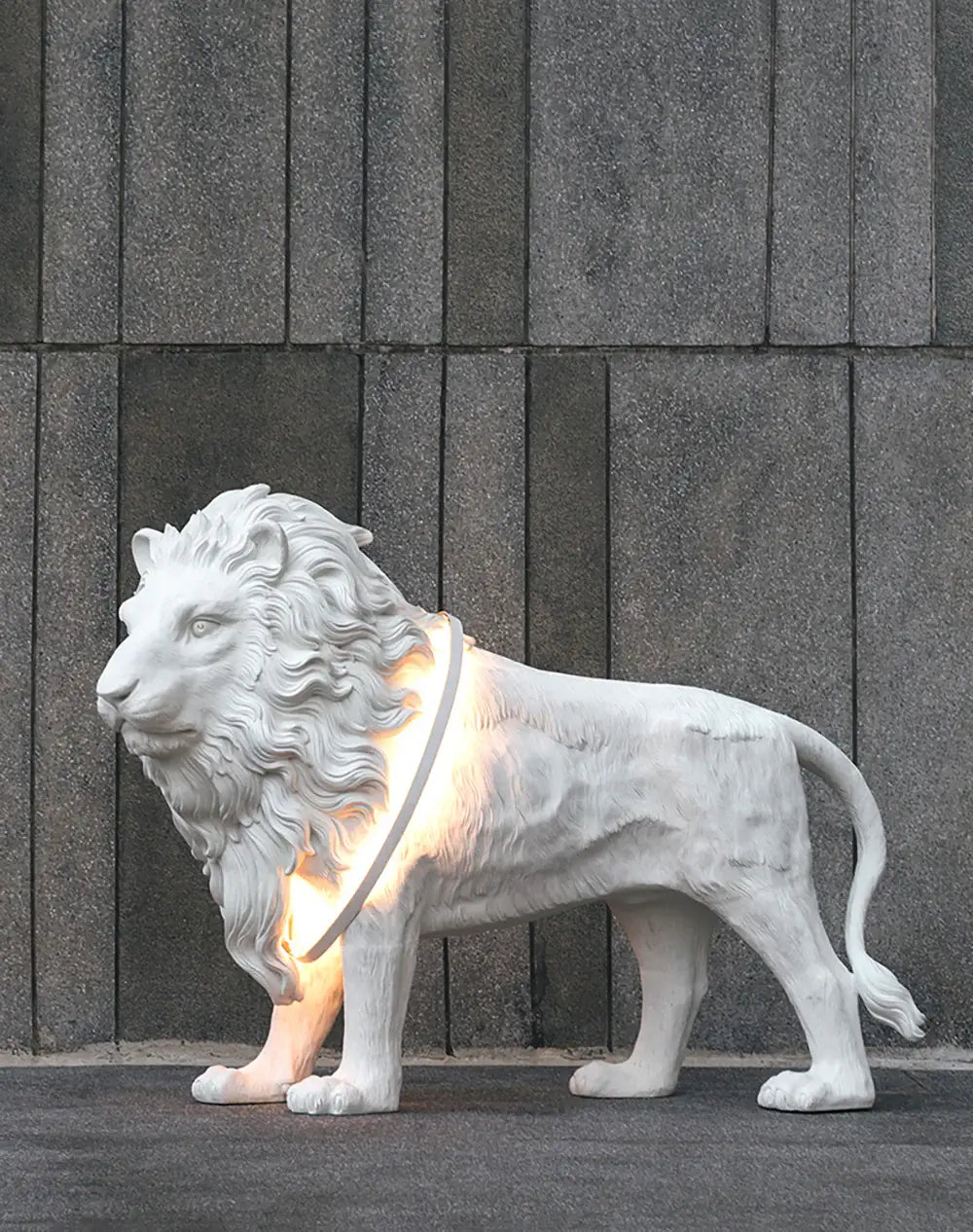 Brynis Lion Sculpture Floor Lamp