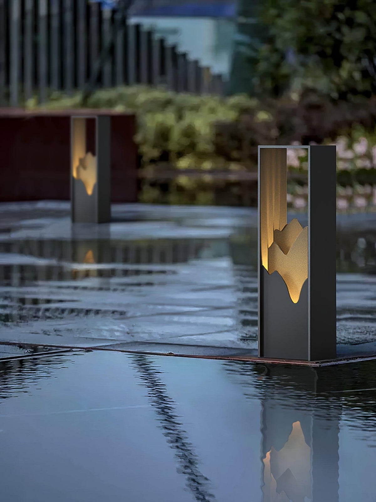 Gildas Solar Outdoor Light