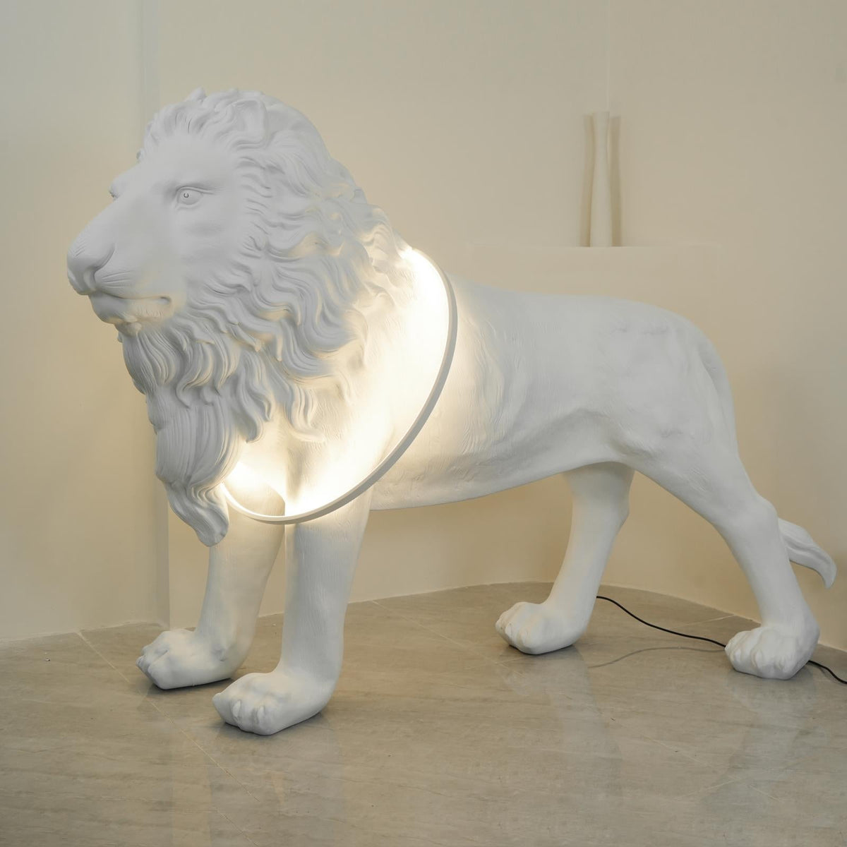 Seleia Floor Lamp