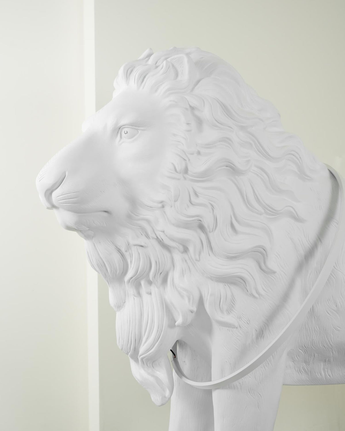 Seleia Floor Lamp