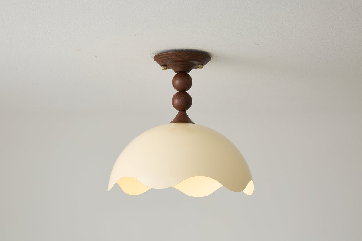 Noriraine Scallop Ceiling Light